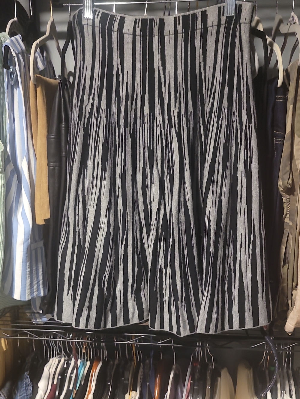 Carmen Marc Valvo Black and Gray Striped Skirt